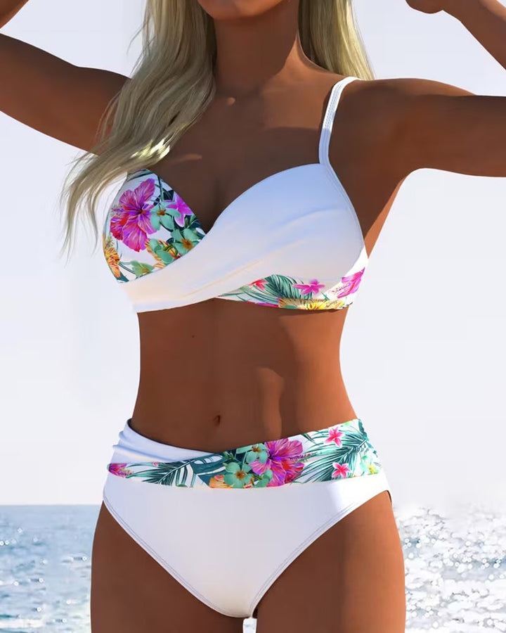 Ladina - Bikini-Bralette im Kontrast