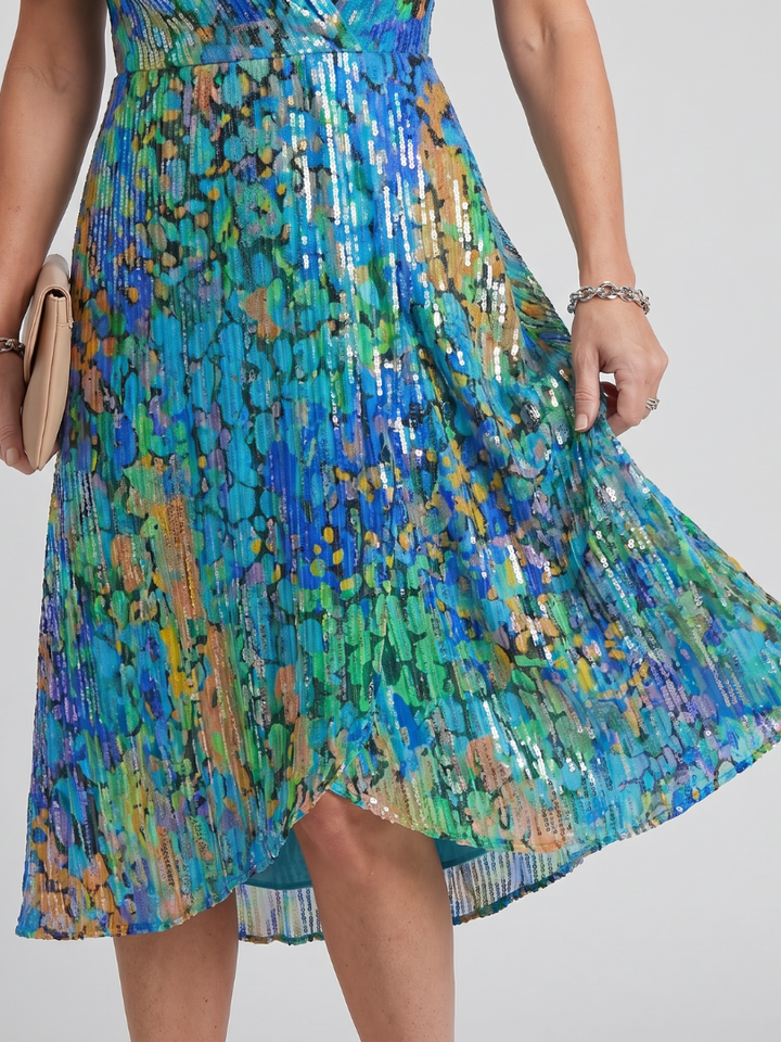 Mirabel - Kleid mit schwingenden Ärmeln und geraffter Taille