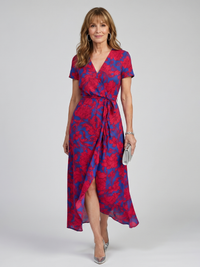 Priya - Kurzärmliges, florales Wickel-Midikleid