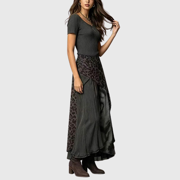 Kyla - Damen Midikleid aus geripptem Strick mit kurzen Ärmeln
