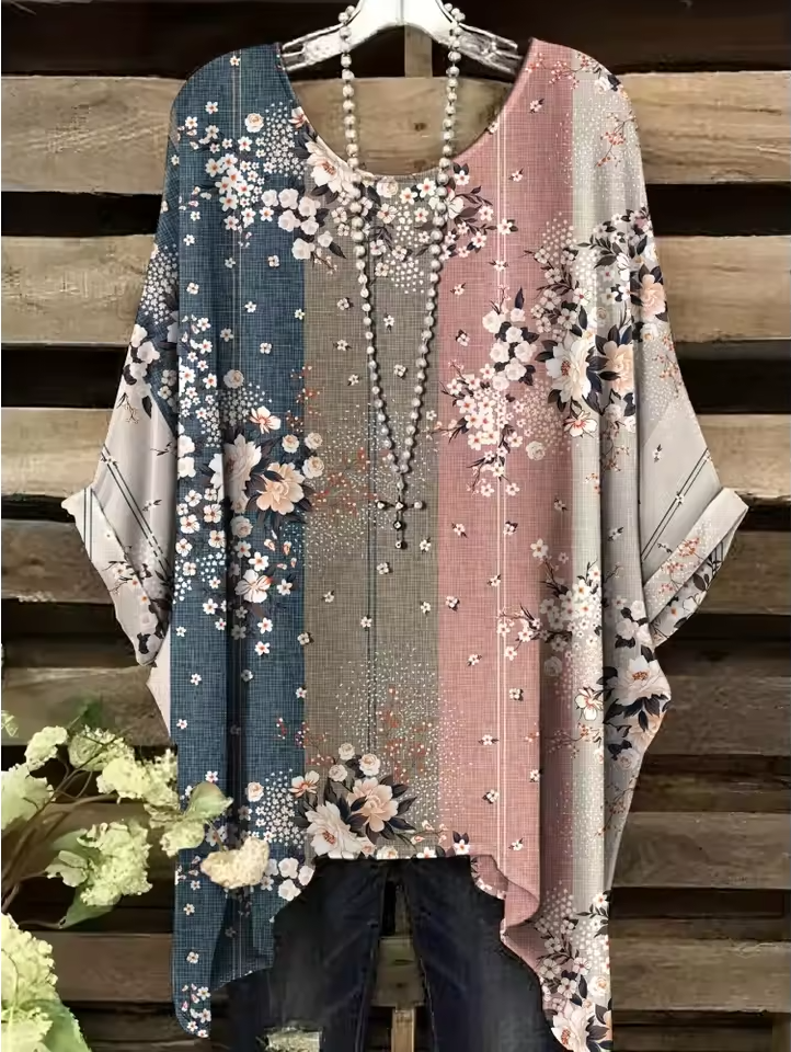 Quinn - Vintage Bohemian Floral Print Damen T-Shirt
