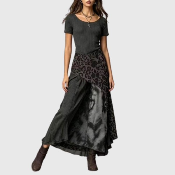 Kyla - Damen Midikleid aus geripptem Strick mit kurzen Ärmeln