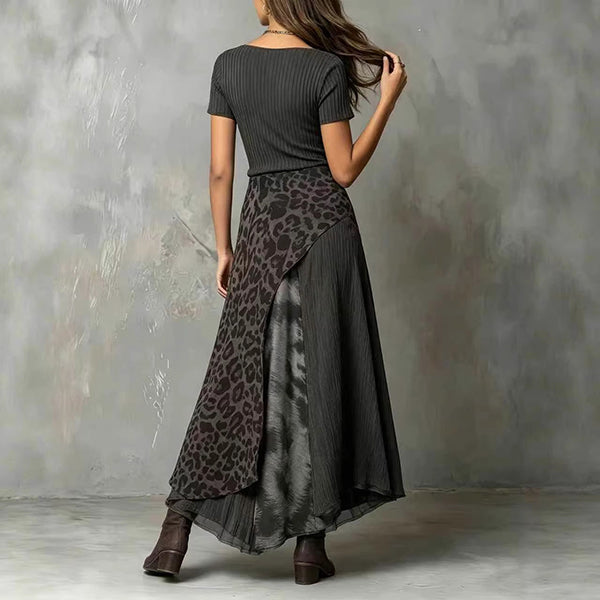 Kyla - Damen Midikleid aus geripptem Strick mit kurzen Ärmeln
