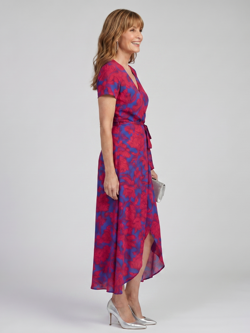 Priya - Kurzärmliges, florales Wickel-Midikleid