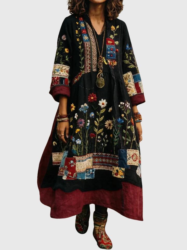 Trisha - Lässiges Langarmkleid mit floralem Druck