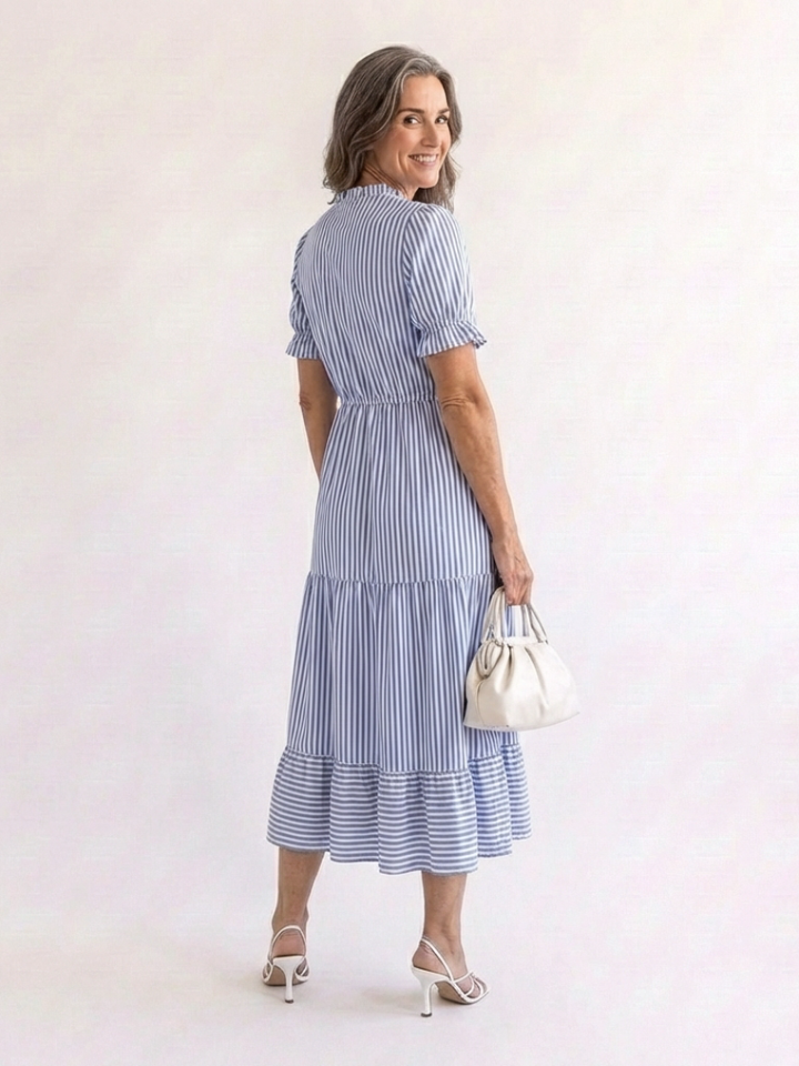 Dakota - Kurzärmeliges gestreiftes, geschichtetes Midikleid