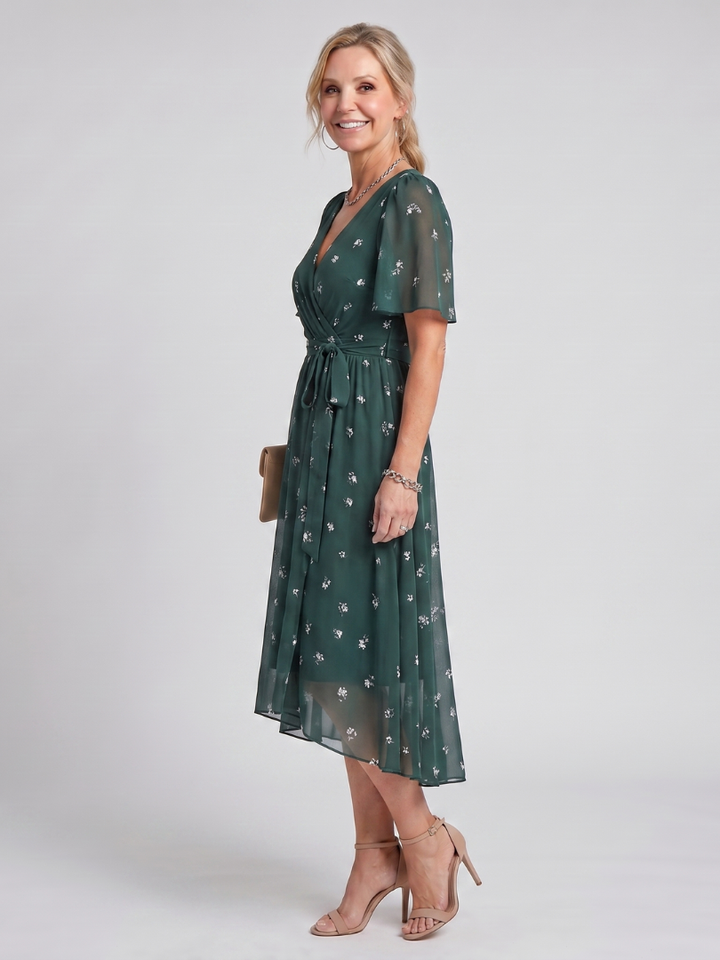 Mirabel - Kleid mit schwingenden Ärmeln und geraffter Taille