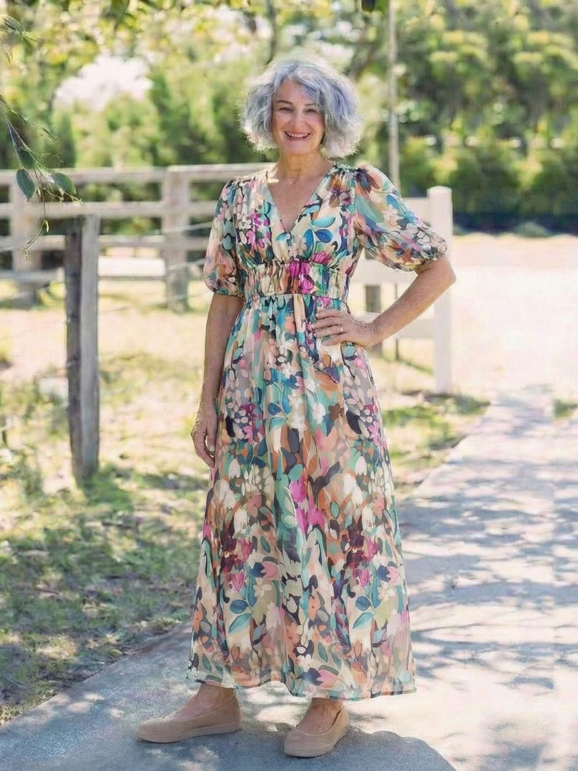 Eulalie - V-Ausschnitt Kurzarm Kleid mit gerafftem Taillenbereich Midi