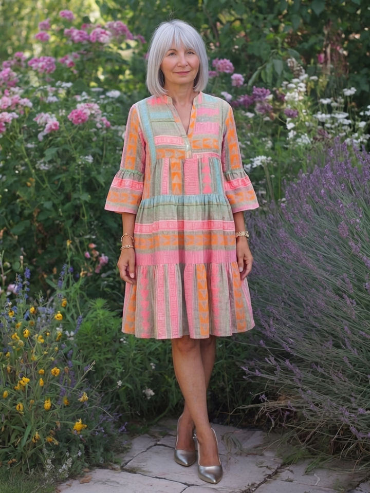 Maelle - Geometrisches Druck V-Ausschnitt Stufen-Kleid in knielang