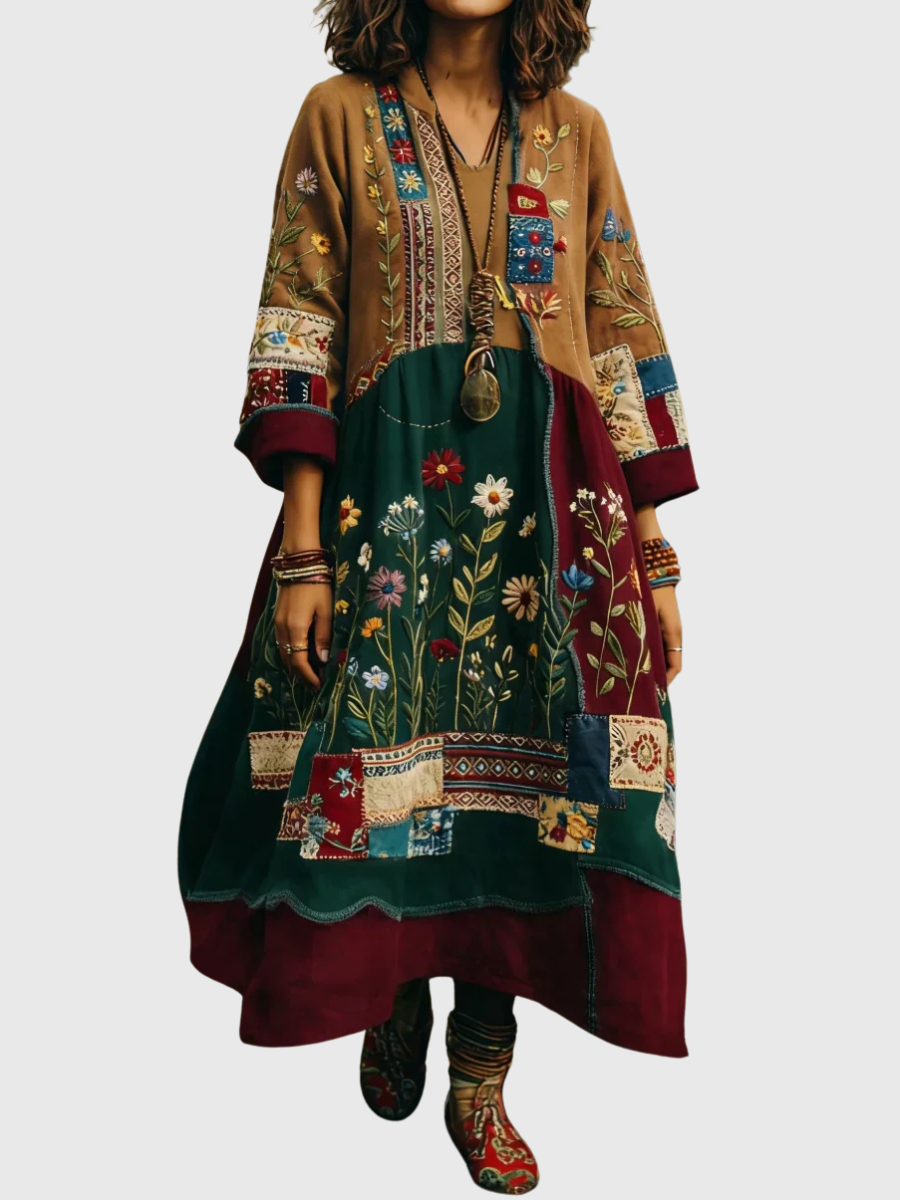 Trisha - Lässiges Langarmkleid mit floralem Druck