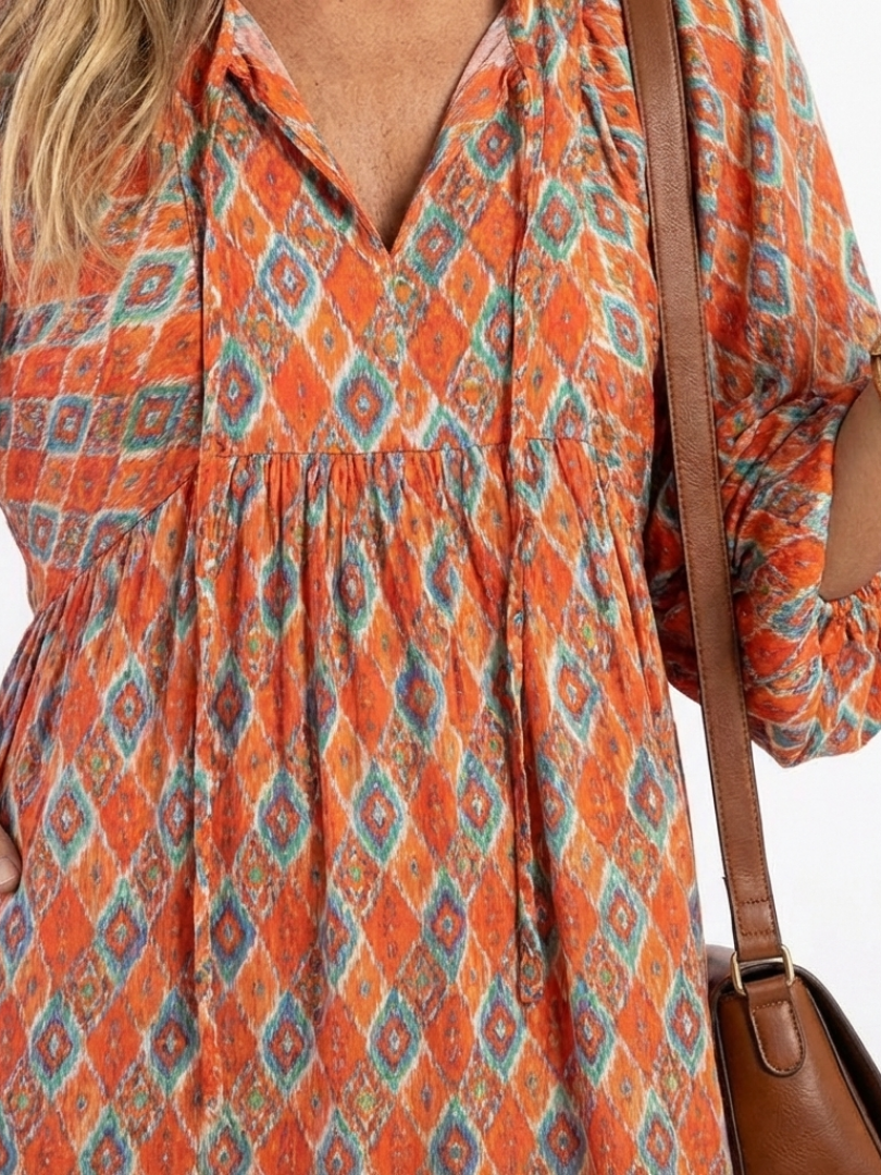 Amara - Geometrisches Print V-Ausschnitt Midikleid