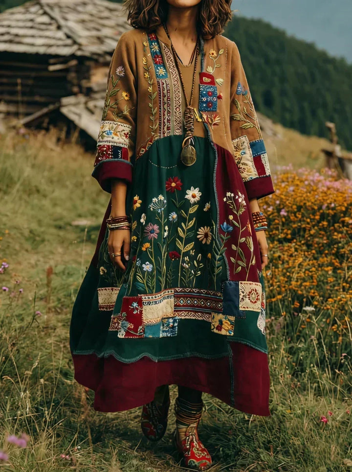 Trisha - Lässiges Langarmkleid mit floralem Druck
