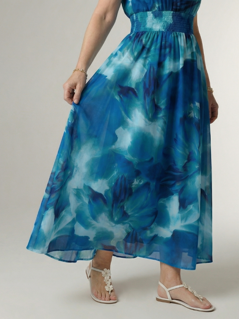 Sylin - Gathered Halter Midi Kleid
