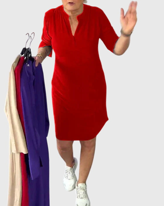 Destiny - Unifarbenes V-Ausschnittkleid