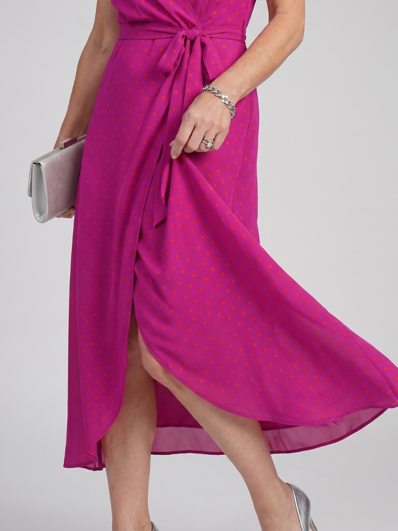 Priya - Kurzärmliges, florales Wickel-Midikleid