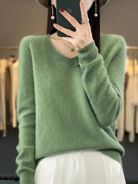 Klarissa | Damen V-Ausschnitt Strickpullover in lockerer Passform