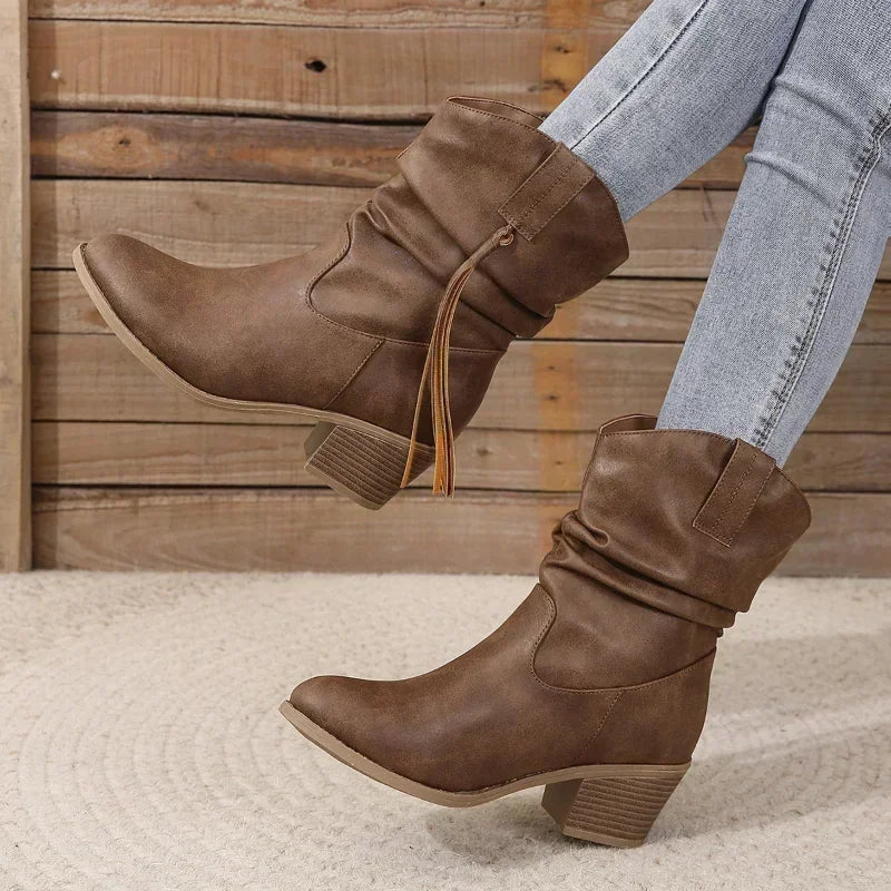 Mia - Geflochtene Western-Stiefeletten