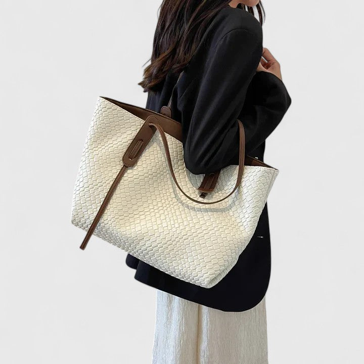 Emmeline - Elegante Tote Bag