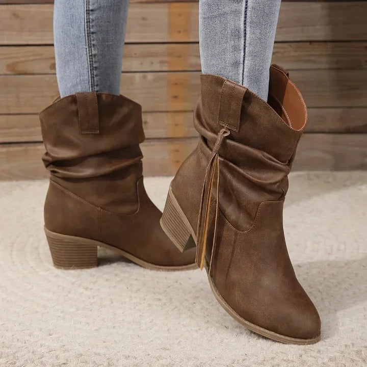Mia - Geflochtene Western-Stiefeletten
