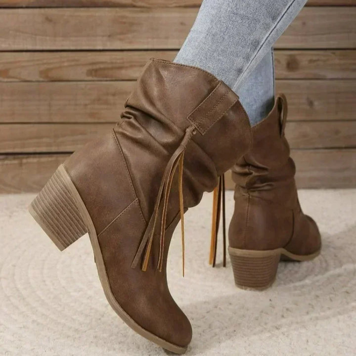 Mia - Geflochtene Western-Stiefeletten