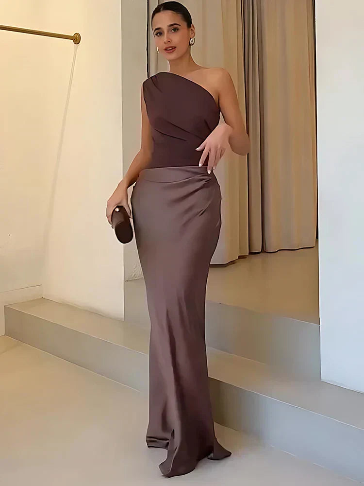 Ashley - Maxikleid mit einem Hauch von Satin