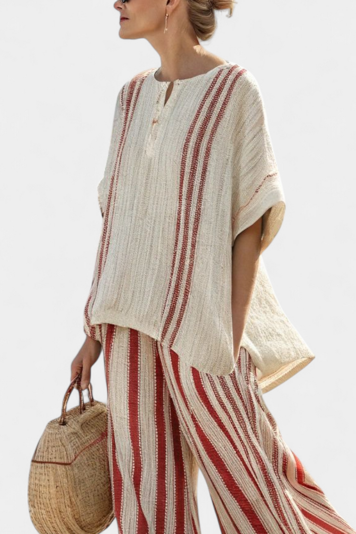 Kendall - Elegantes Texturiertes Top mit Roten Streifen & Leinenhose