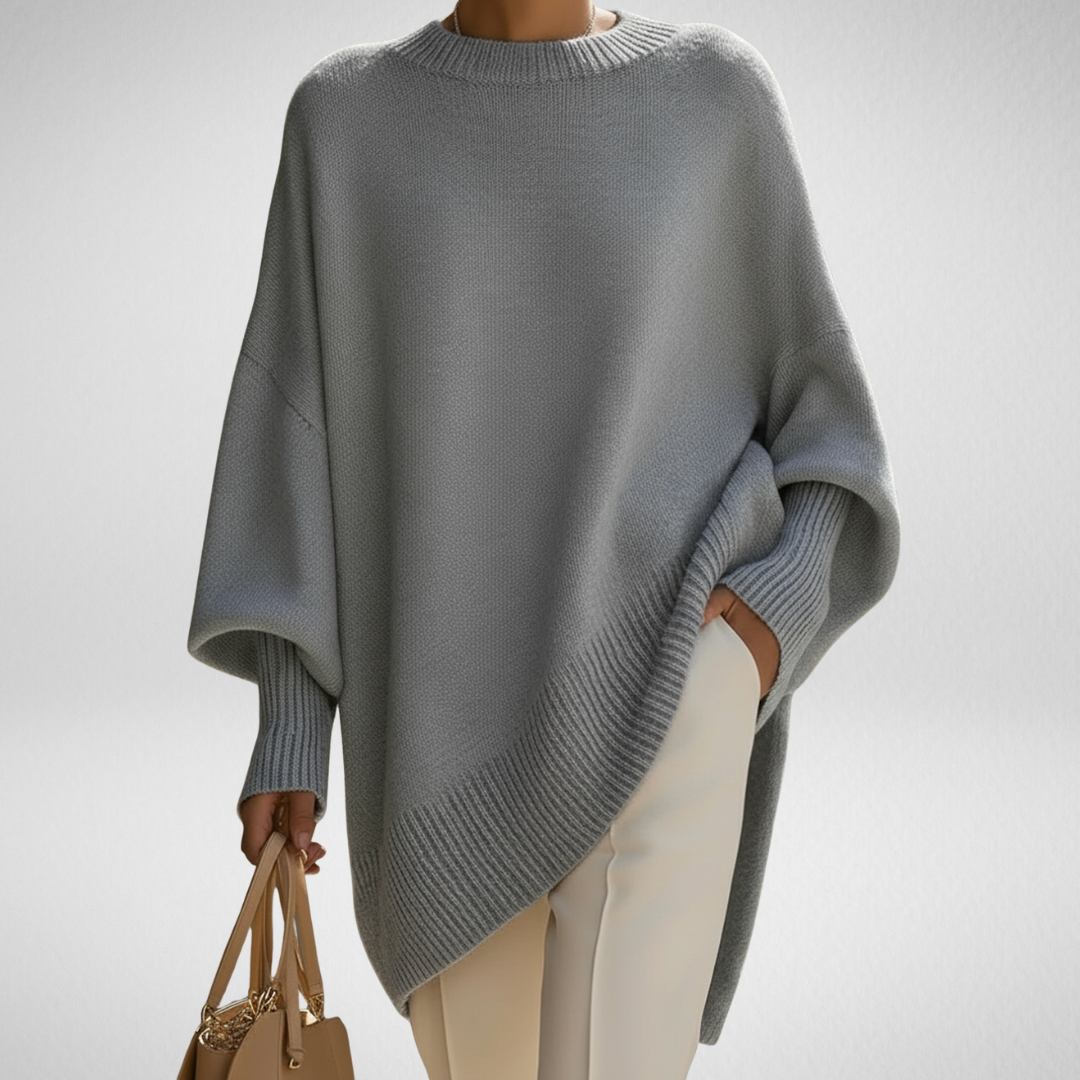 "Svanhilde | Damen Oversized Strickpullover" can be rewritten as "Svanhilde | Oversized Strickpullover für Damen".