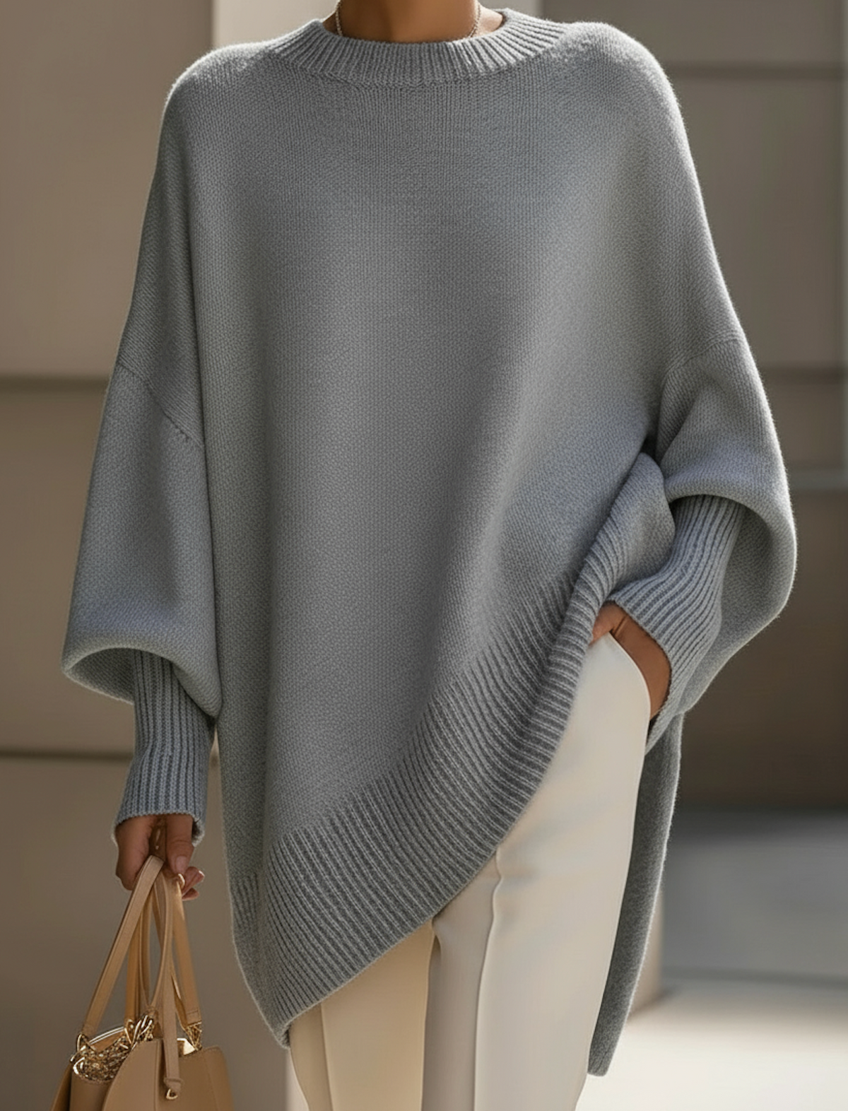 "Svanhilde | Damen Oversized Strickpullover" can be rewritten as "Svanhilde | Oversized Strickpullover für Damen".