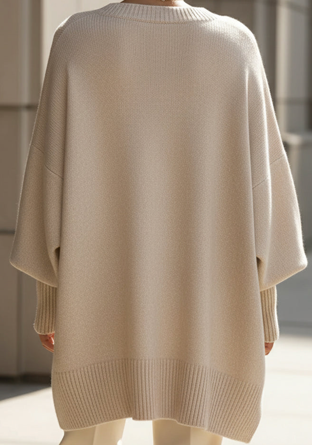 "Svanhilde | Damen Oversized Strickpullover" can be rewritten as "Svanhilde | Oversized Strickpullover für Damen".