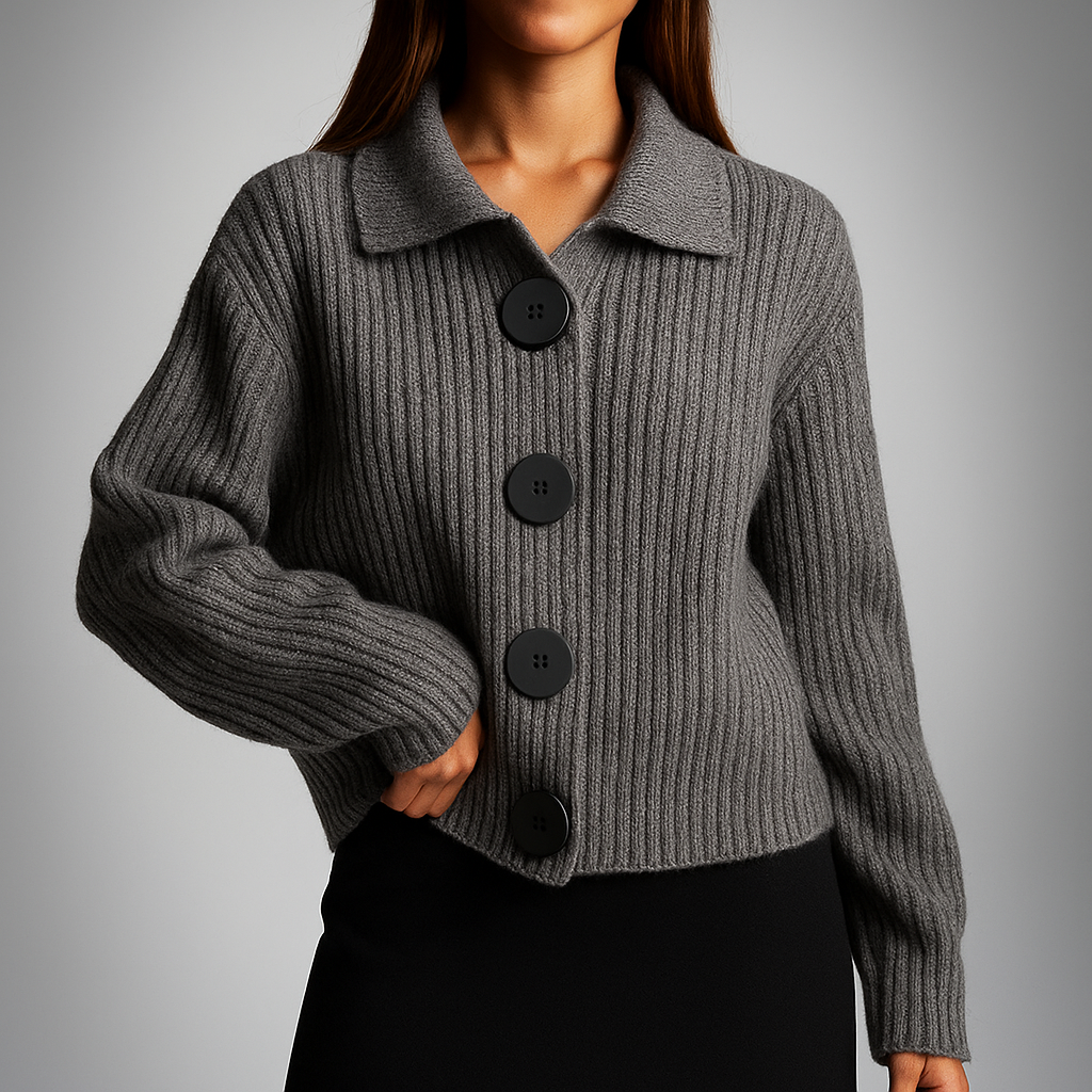 Thordena | Oversized Strickjacke für Damen mit Knopfdetails