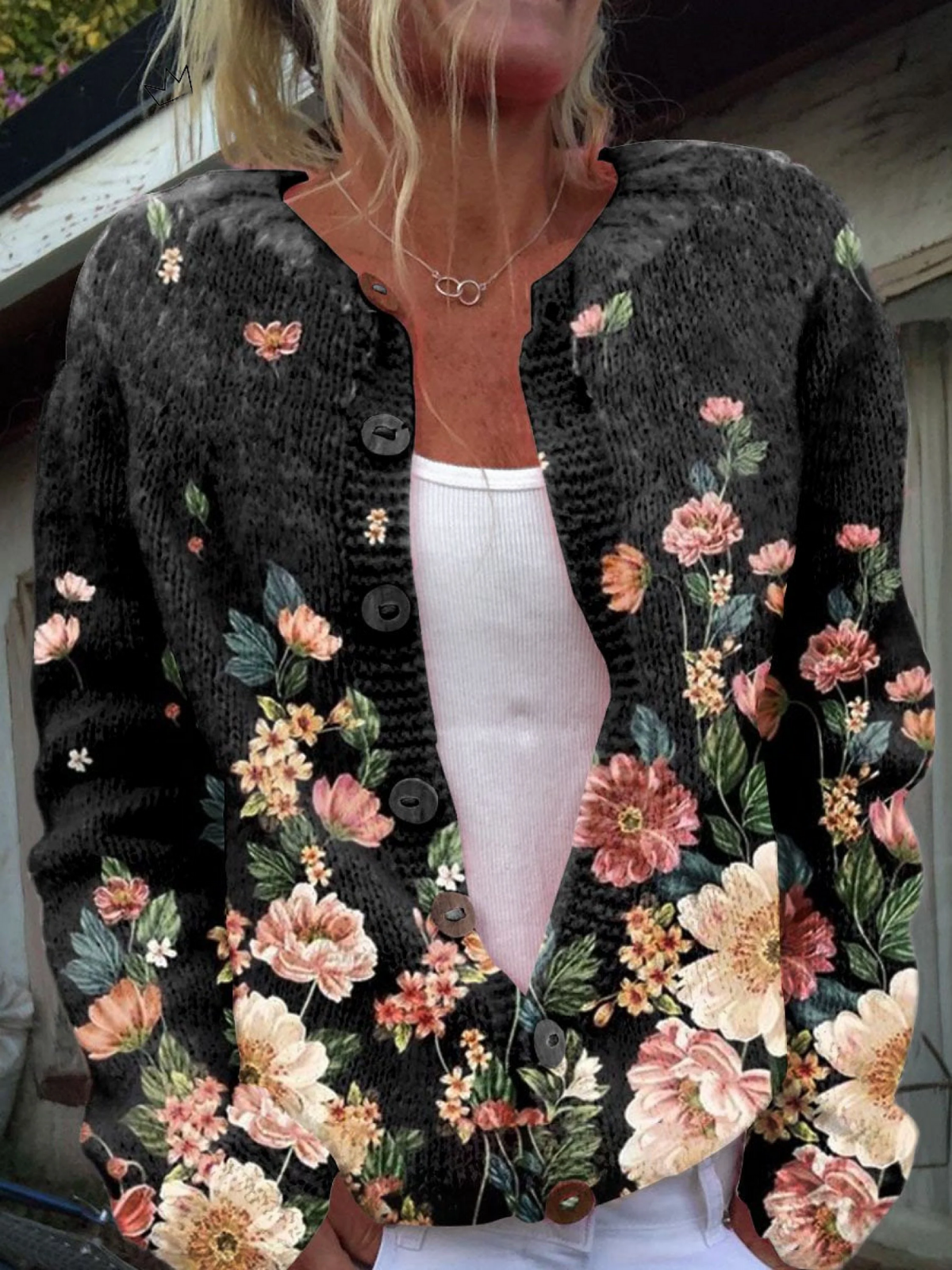 Verbena | Damen Cardigan mit Blumenmuster aus Strick