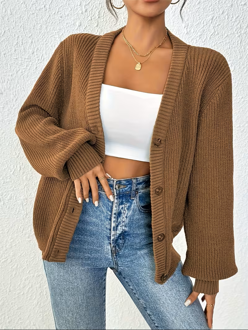 Wibela | Damen Oversized Strickjacke mit Knopfdetails